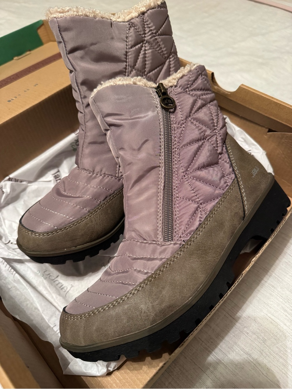 JBU Quilted Winter Boots in Mauve and Taupe